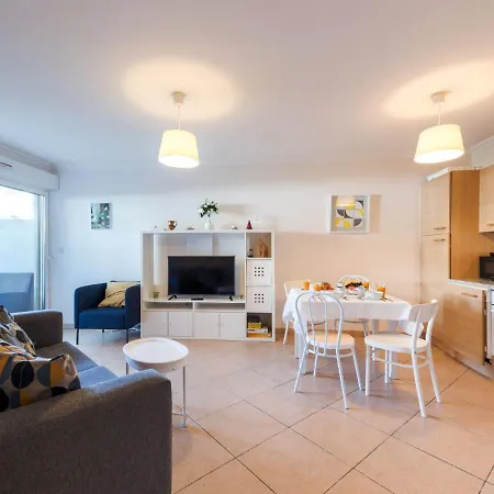 Cap Marine-2 By Interhome קבלייר-סור-מר