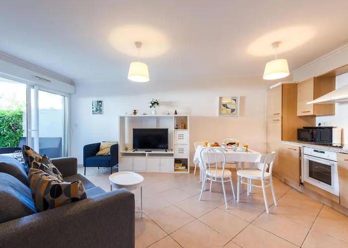 Cap Marine-2 By Interhome Cavalaire-sur-Mer